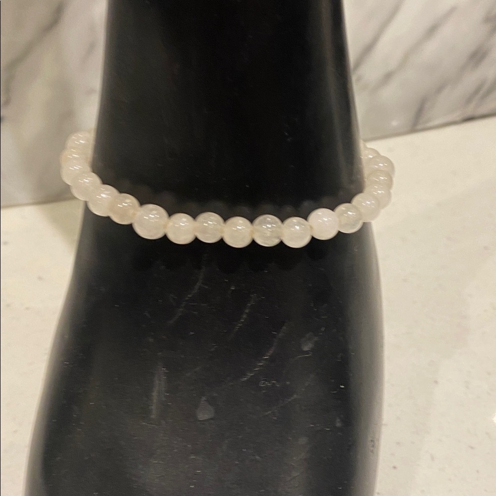 Elegant gray agate Beaded Bracelet